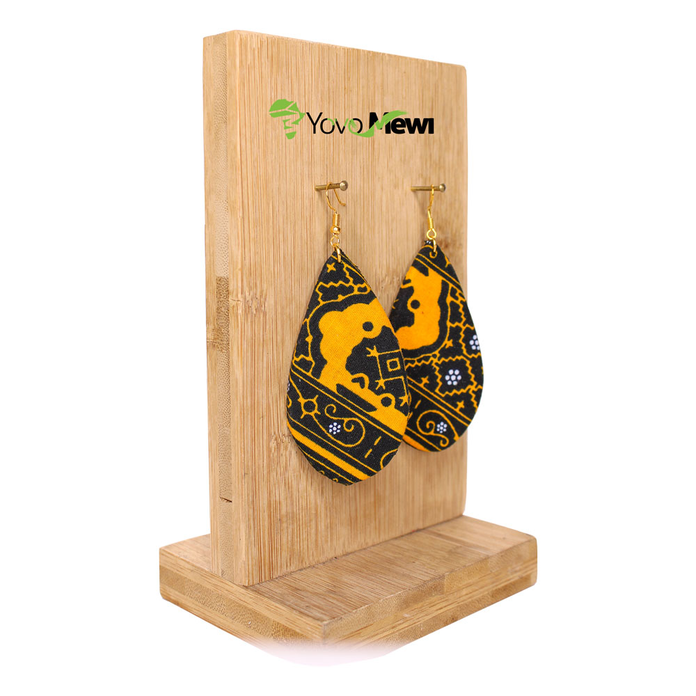 Boucles d'oreilles en wax noir et jaune, forme goutte, hauteur variable, bijoux wax   n.42