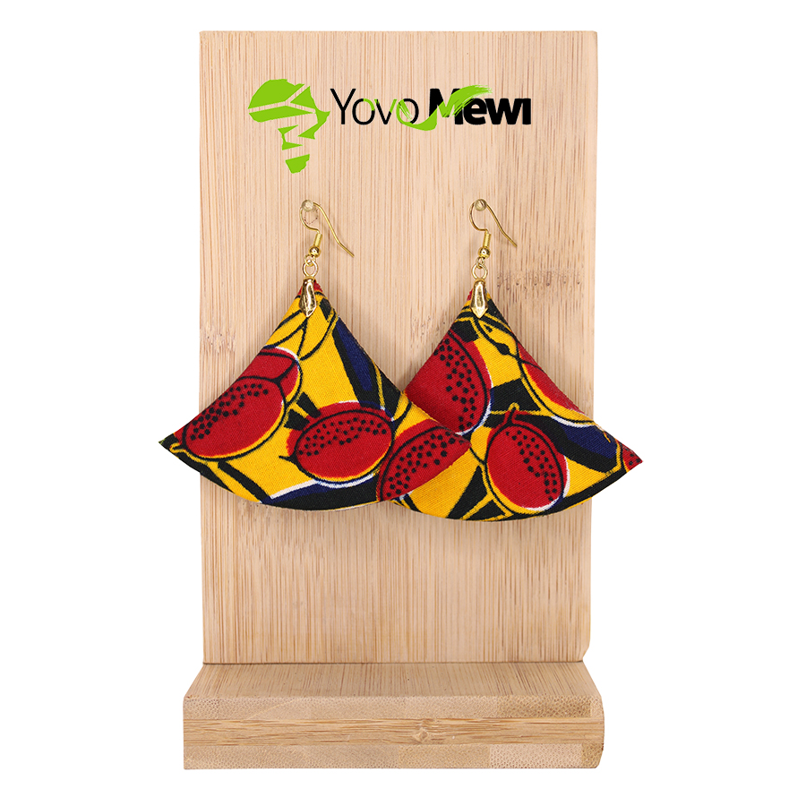 Boucles d'oreilles éventail, tissu wax , rouge noir et jaune, hauteur variable 6 cm ou 4 cm, bijoux wax  n.46