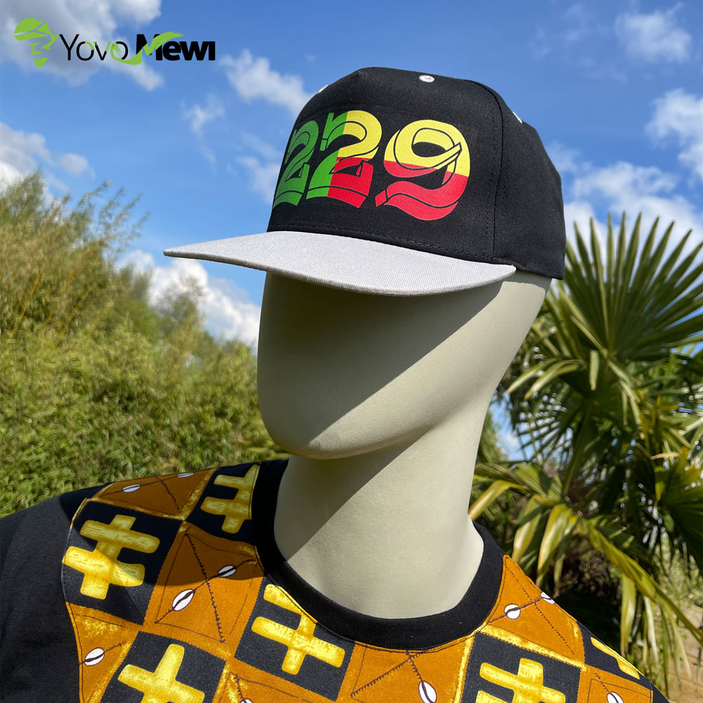 Casquette 229 , chapeau 229 du bénin , vert jaune rouge ,casquette Visière plate