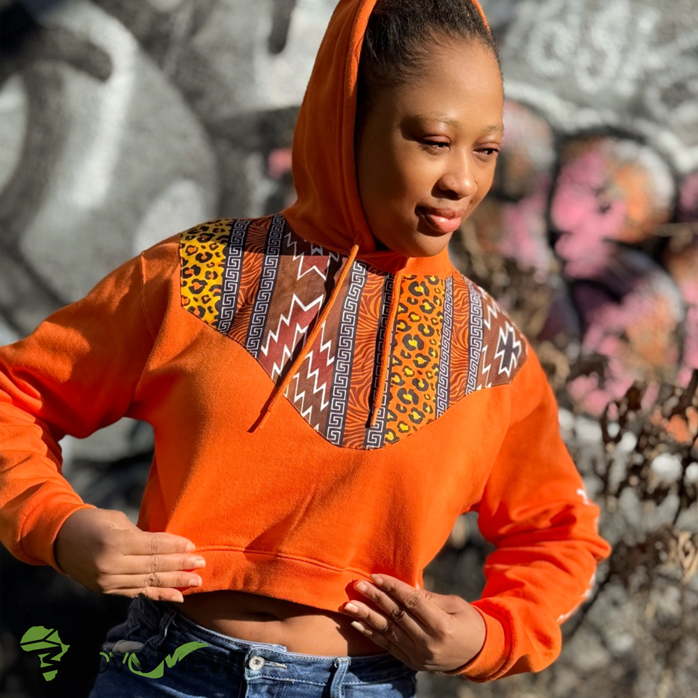 Sweat crop top orange, touche de wax plastron orange marron noir